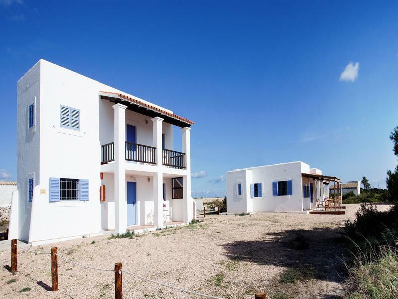 Formentera Mar Apartamentos Aviacio La Savina  Exterior photo